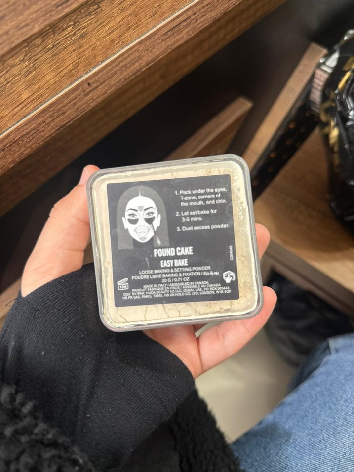 Huda Beauty Bej Pudra - Görsel 5