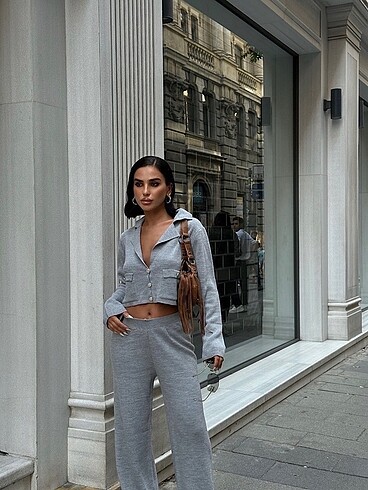 Diğer Nancy Kruvaze Yaka Crop Takım