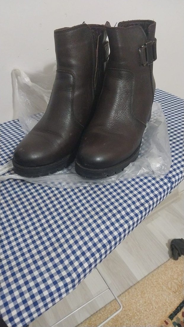 Kadın Kahverengi Deri Tokalı Topuklu Bot - Görsel 4