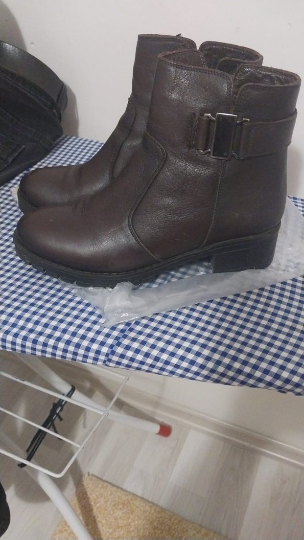 Kadın Kahverengi Deri Tokalı Topuklu Bot - Görsel 3