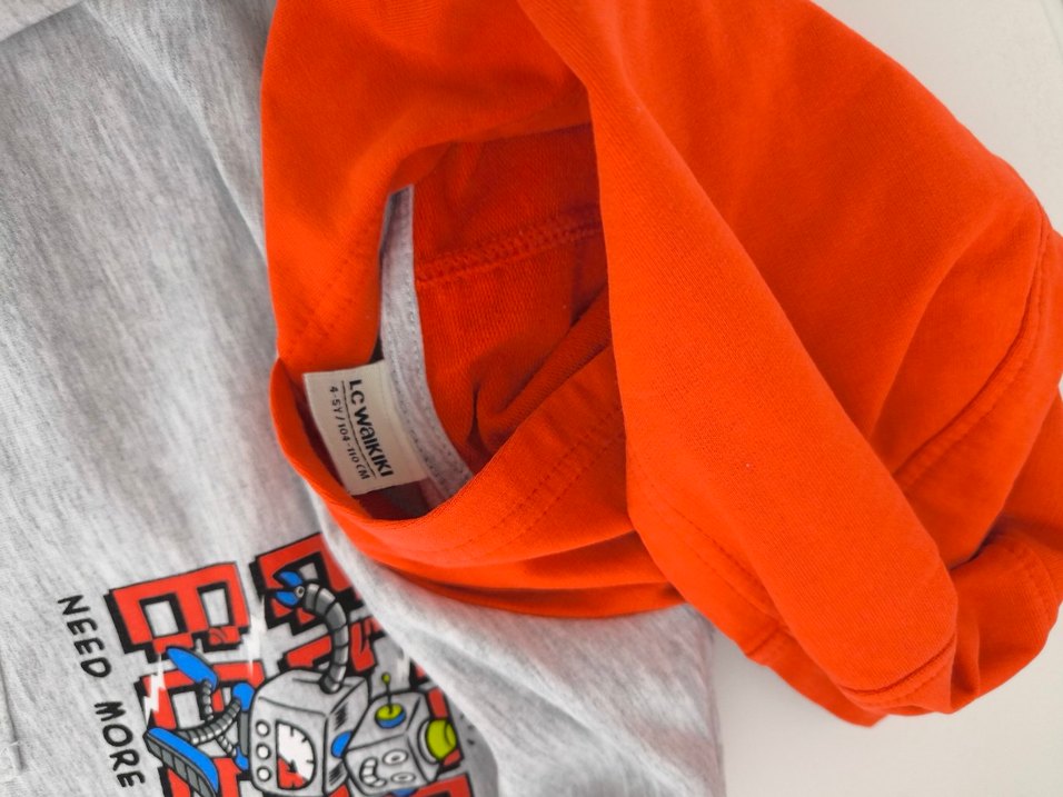 Erkek Çocuk Gri Turuncu Kapüşonlu Sweatshirt - Görsel 2