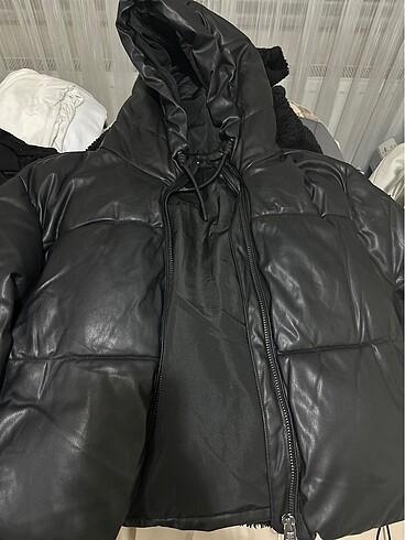 Bershka deri şişme mont