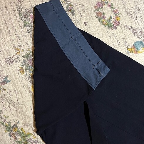 Zara Midi Lacivert Yırtmaçlı Etek