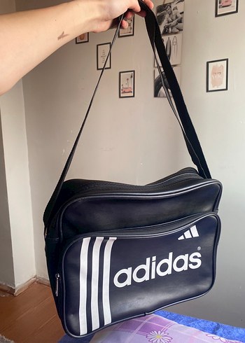 Siyah adidas Baskılı Omuz Çantası