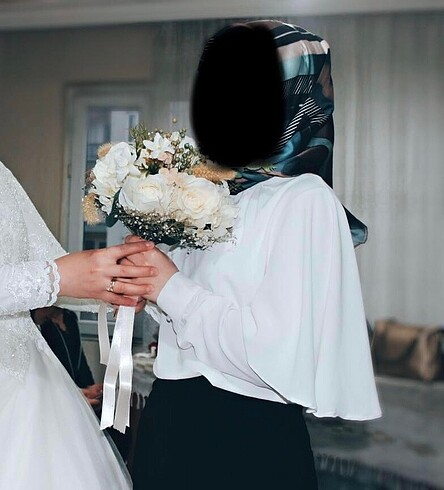 38 Beden beyaz Renk Gömlek