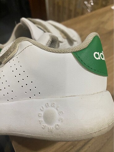 25 Beden Adidas yürüyüş ayakkabısı