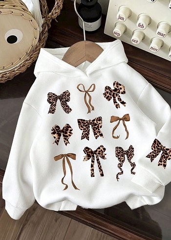 Fiyonklu Kapüşonlu Beyaz Kız Sweatshirt