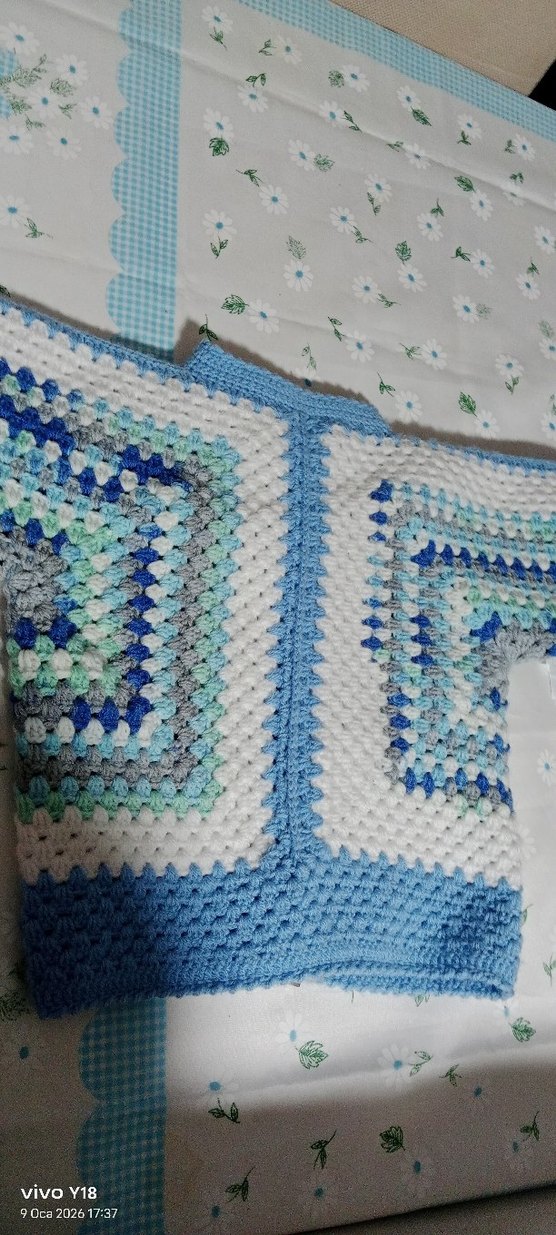 Altıgen çocuk hırkası.. - Görsel 2