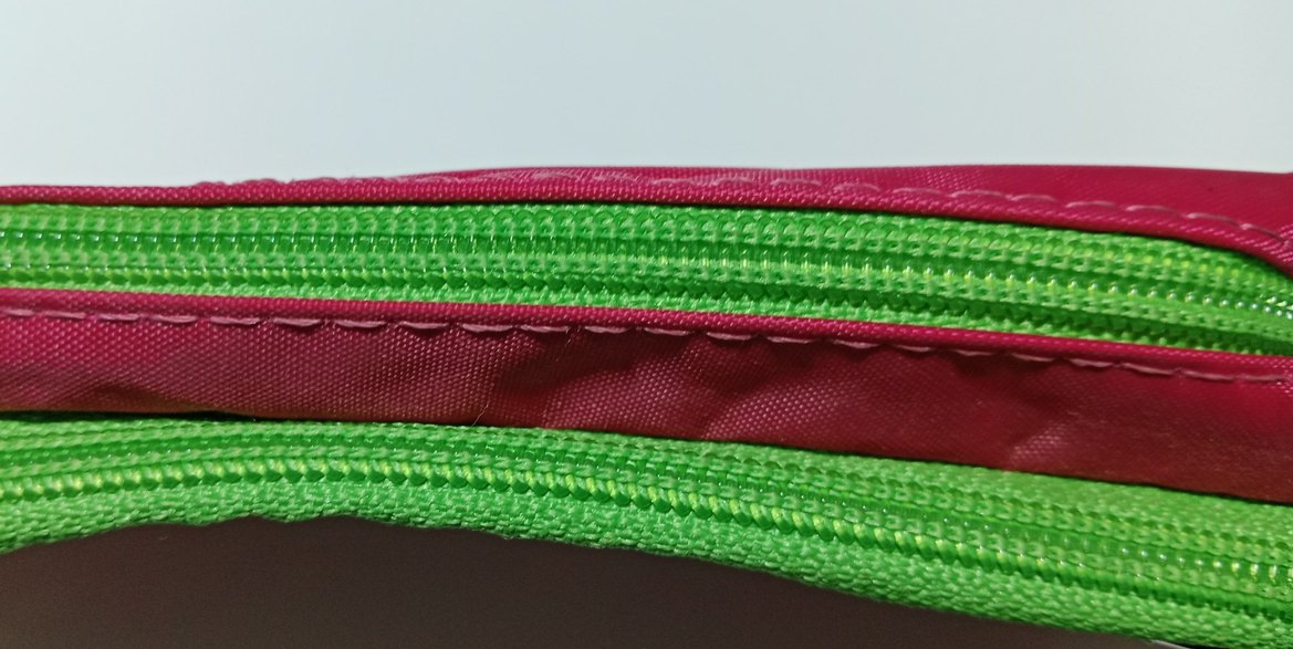 Renkli pembe çocuk kalemliği.. - Görsel 3