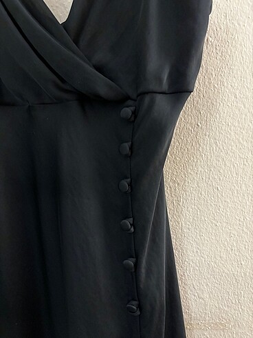 Zara Zara Saten İp Askılı Siyah Elbise