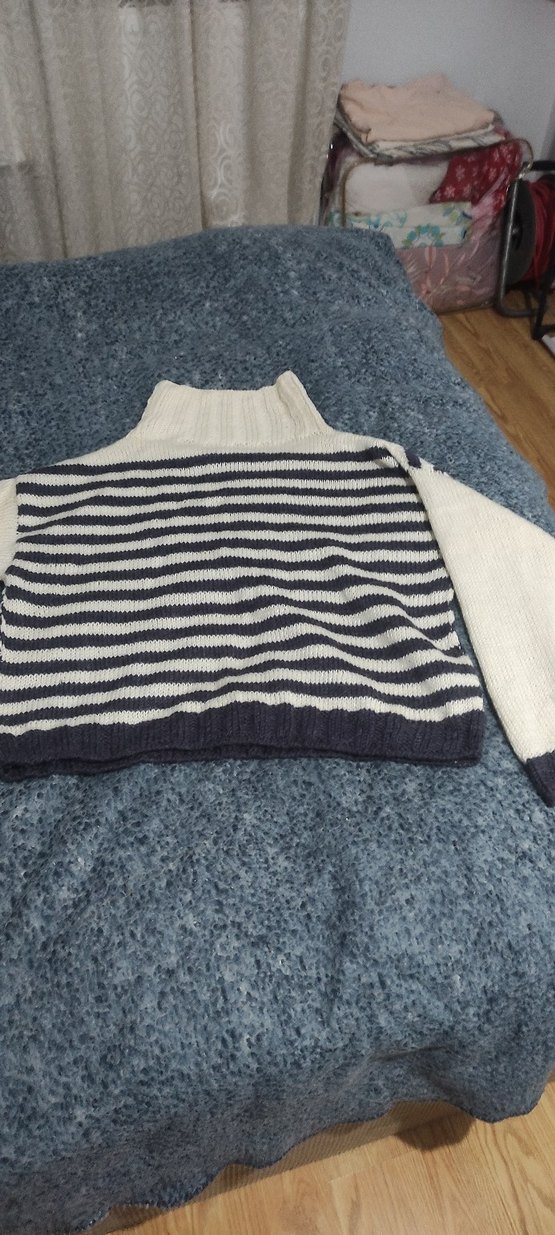 Kadın Çizgili Boğazlı Triko Kazak - Görsel 2