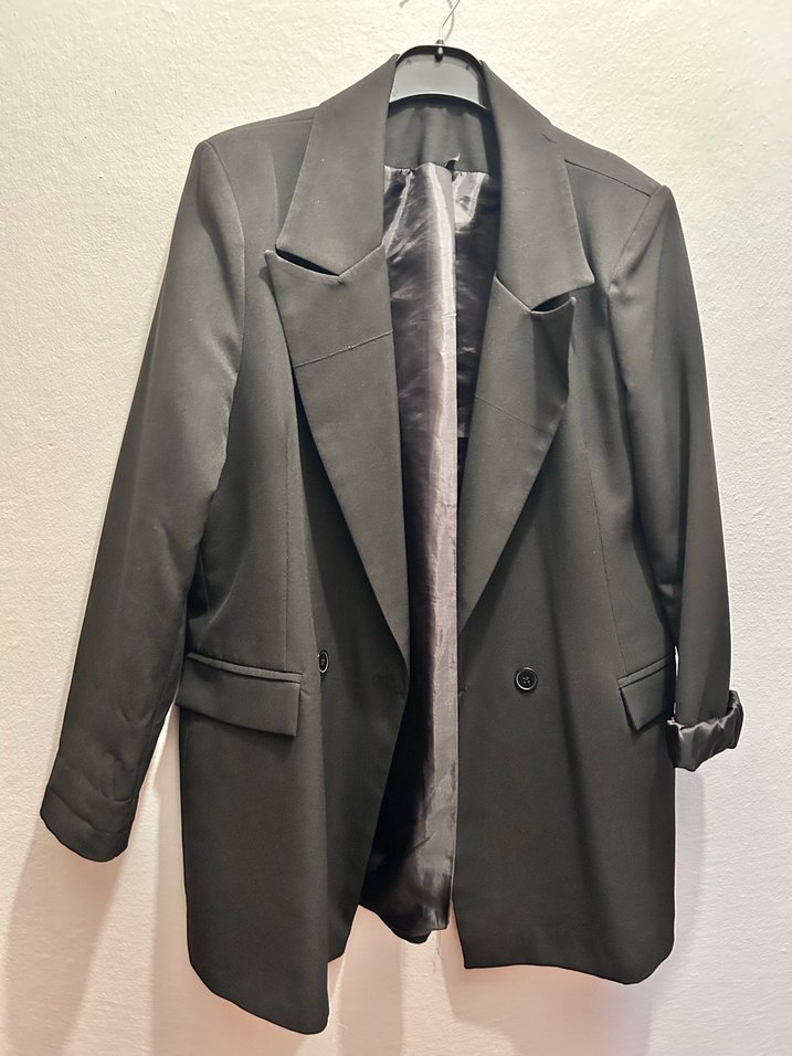 Siyah Düğmeli Kadın Blazer Ceket - Görsel 2