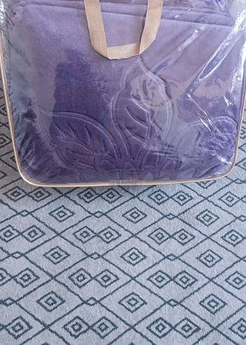 Çok Renkli Nakışlı Battaniye Çift Kişilik - Görsel 3