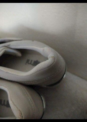 Tokalı Beyaz Kadın Dolgu Topuk Spor Ayakkabı - Görsel 2