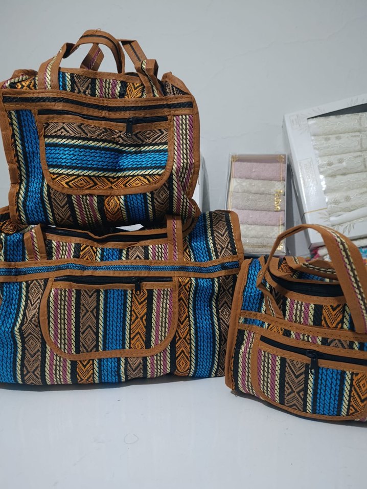 Gri Desenli Beyaz Seyahat Düzenleyici 3'lü Çanta Seti - Görsel 4