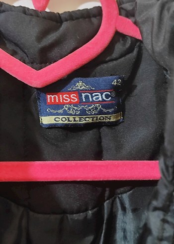 Siyah Fermuarlı Kadın Yelek - Görsel 2