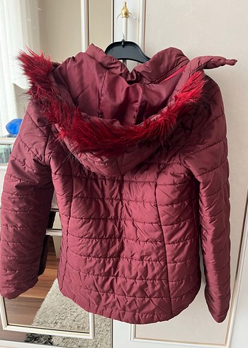 Zara Bordo Mont