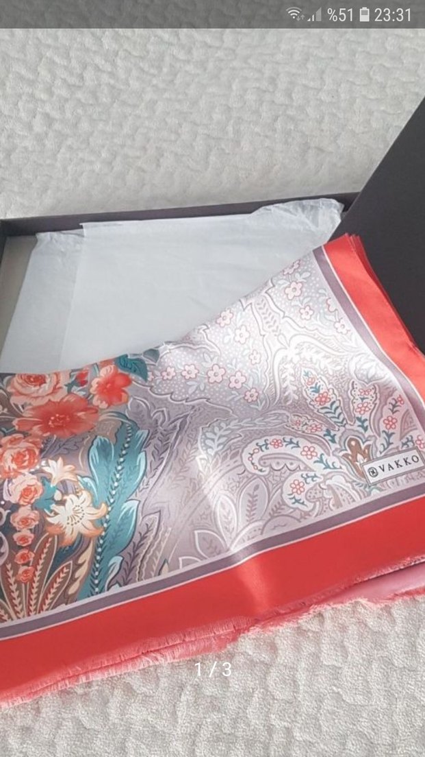 vakko şal  azkullanıldı - Görsel 2