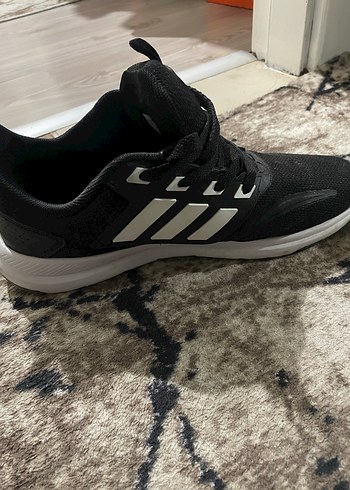 Adidas 42