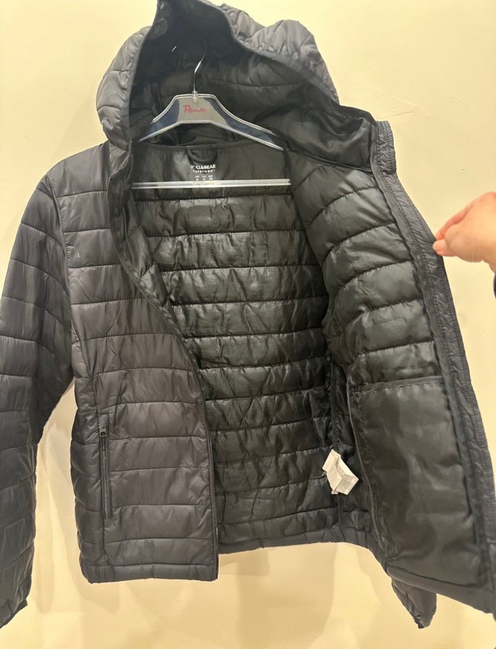 Pull and bear Siyah Fermuarlı Kadın Kışlık Mont - Görsel 2