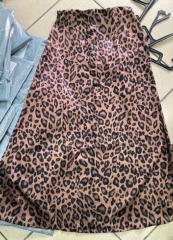 LEOPAR SATEN ETEK 