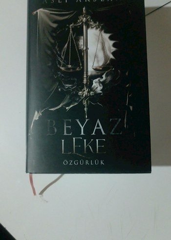 Beyaz Leke Özgürlük Romanı