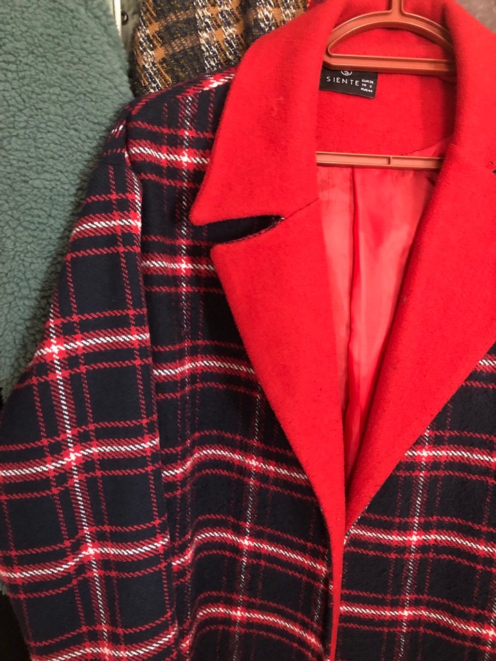 Düğmeli Kırmızı Ekose Kadın Kaban - Görsel 2