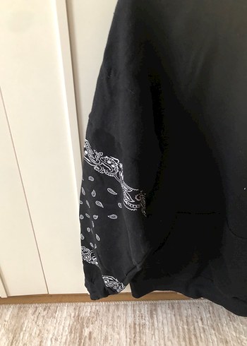 Siyah Kapüşonlu Kadın Sweatshirt - Görsel 2