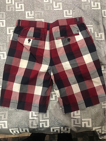 Tommy Hilfiger ORİJİNAL TOMMY HILFIGER ŞORT 32 BEDEN