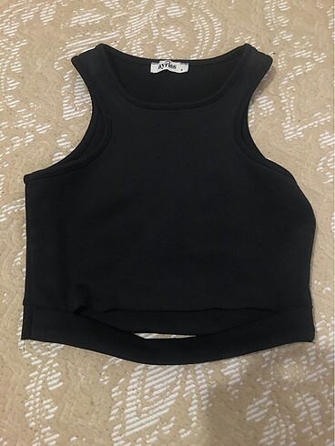 s Beden siyah atlet crop sporcu atlet crop gibi güzell bir crop bershka