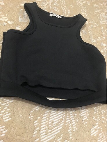 s Beden siyah Renk siyah atlet crop sporcu atlet crop gibi güzell bir crop bershka