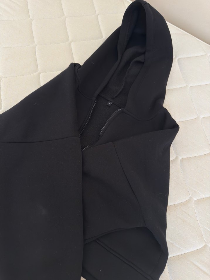 Kadın Siyah Fermuarlı crop Sweatshirt - Görsel 2