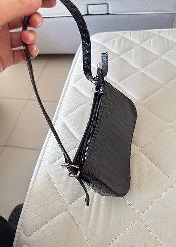 Siyah Yılan Derisi Desenli Deri Kadın Çanta - Görsel 2