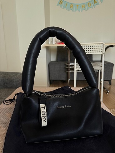 Beden siyah Renk Tommy Hilfiger çanta