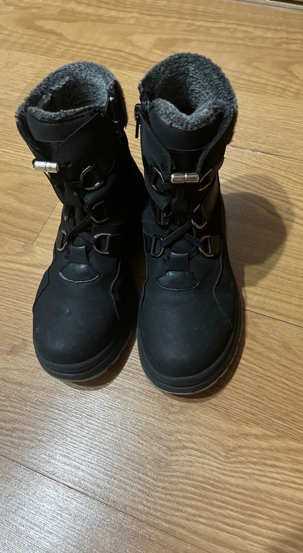 Gri Detaylı Siyah  Bot - Görsel 2