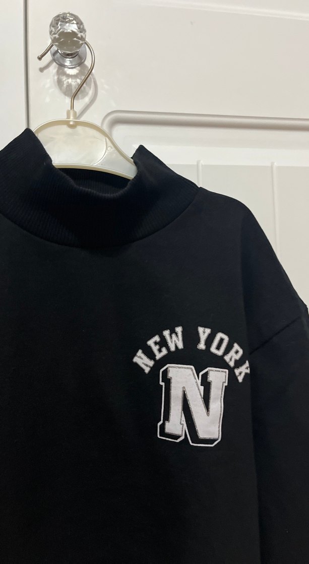 Siyah Baskılı Yarım Boğazlı Sweatshirt - Görsel 4