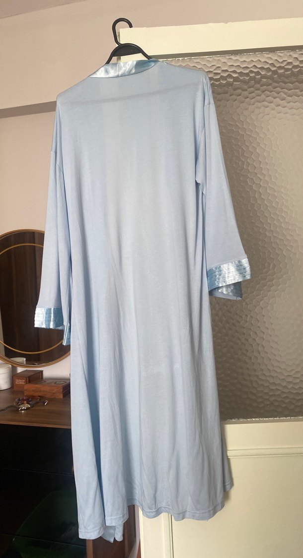 Uzun, bol kesim mavi kadın  hamile sabahlığı - Görsel 3