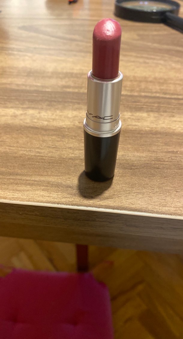 MAC 801  amarous saten lipstick (ruj) - Görsel 3