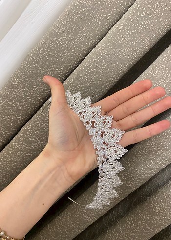 Payetli Beyaz Bohem Gelin Tacı - Görsel 3