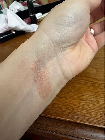 Beden Beaulis Parlatıcı Gloss Işıltılı