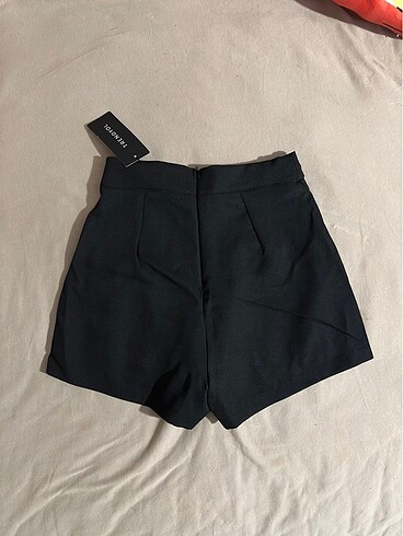 Trendyol & Milla Mini Şort