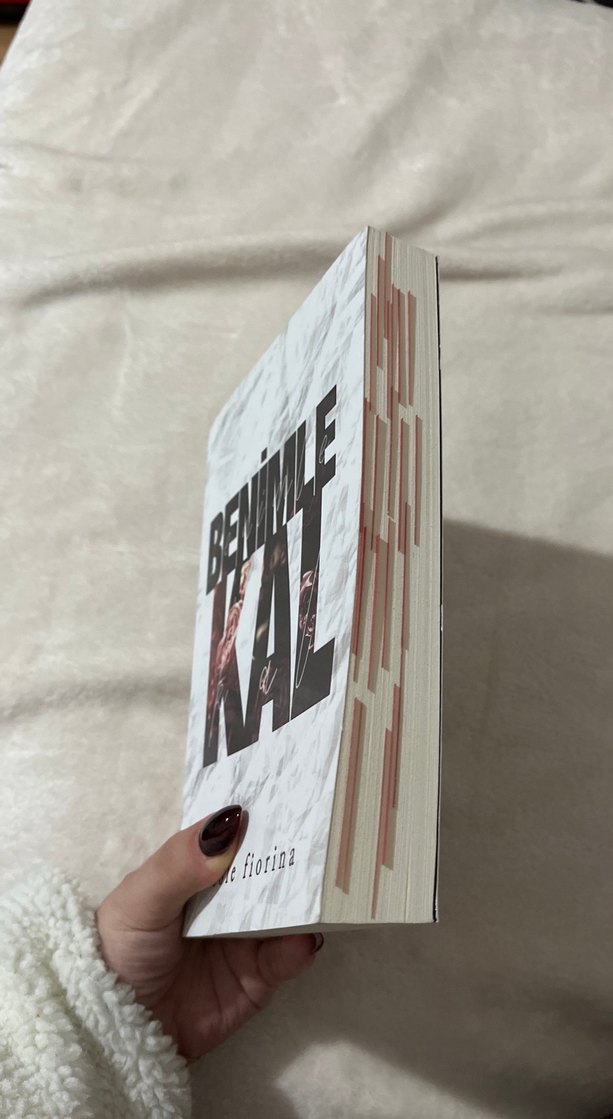 Benimle Kal - Nicole Fiorina - Görsel 2