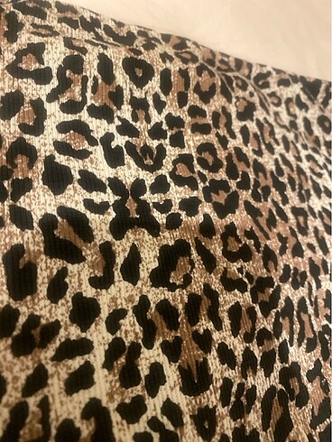 Defacto Leoparlı crop