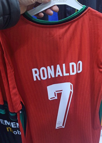 Erkek Kırmızı Dar Kesim Düğmeli Spor Tişört - Görsel 4