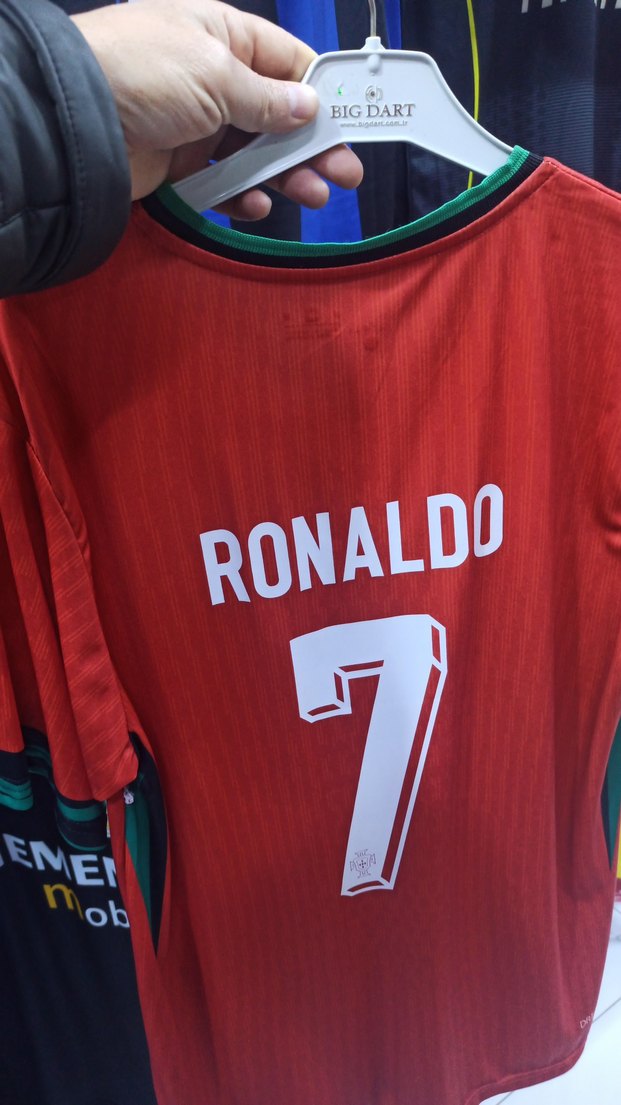 Erkek Kırmızı Dar Kesim Düğmeli Spor Tişört - Görsel 5