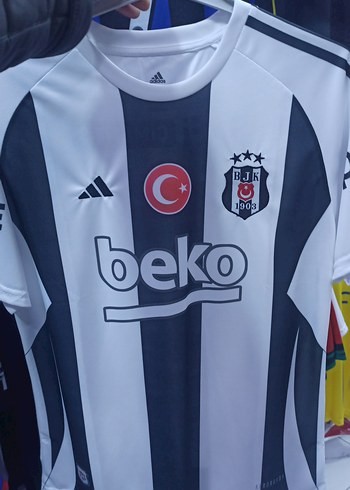 Erkek Beyaz Siyah Çizgili Spor Forma - Görsel 3