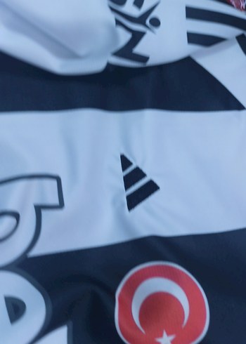 Erkek Beyaz Siyah Çizgili Spor Forma - Görsel 14