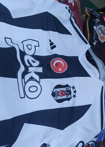 Erkek Beyaz Siyah Çizgili Spor Forma - Görsel 9