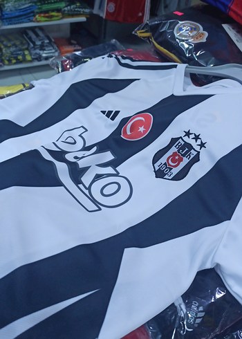 Erkek Beyaz Siyah Çizgili Spor Forma - Görsel 7