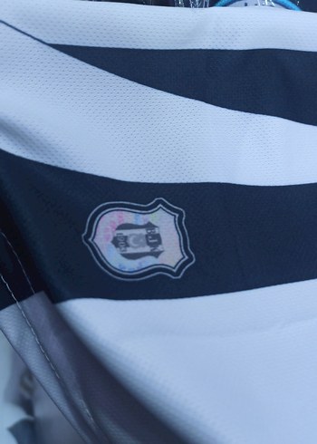 Erkek Beyaz Siyah Çizgili Spor Forma - Görsel 11